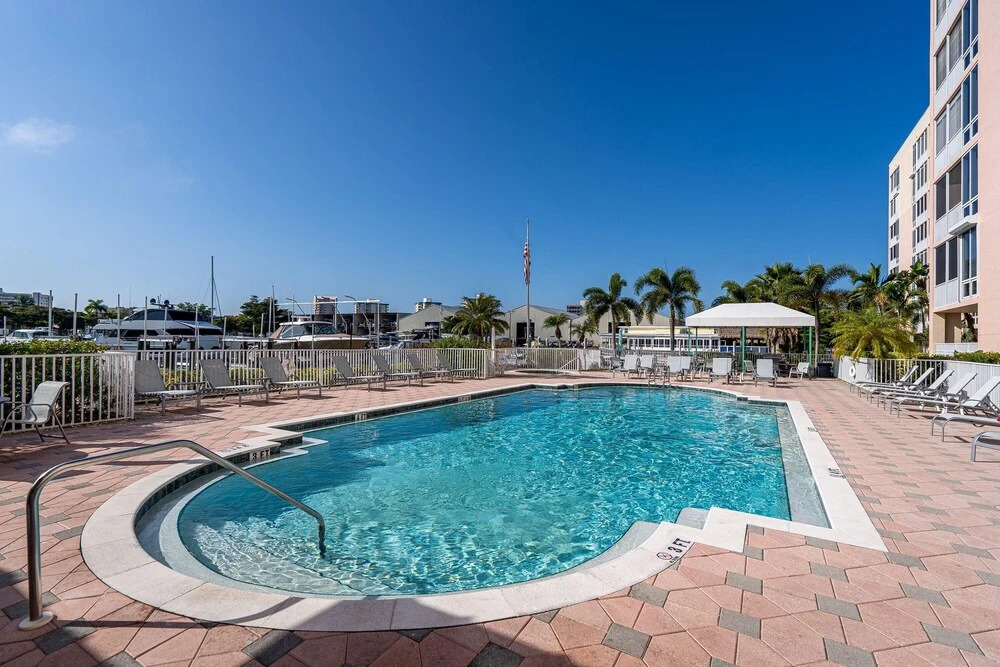 Palm Harbor # 802 - 150 Lenell Road by Coastal Vacation Properties