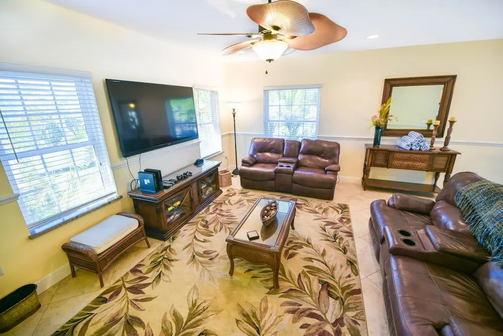 Beachbreeze Apartment 6