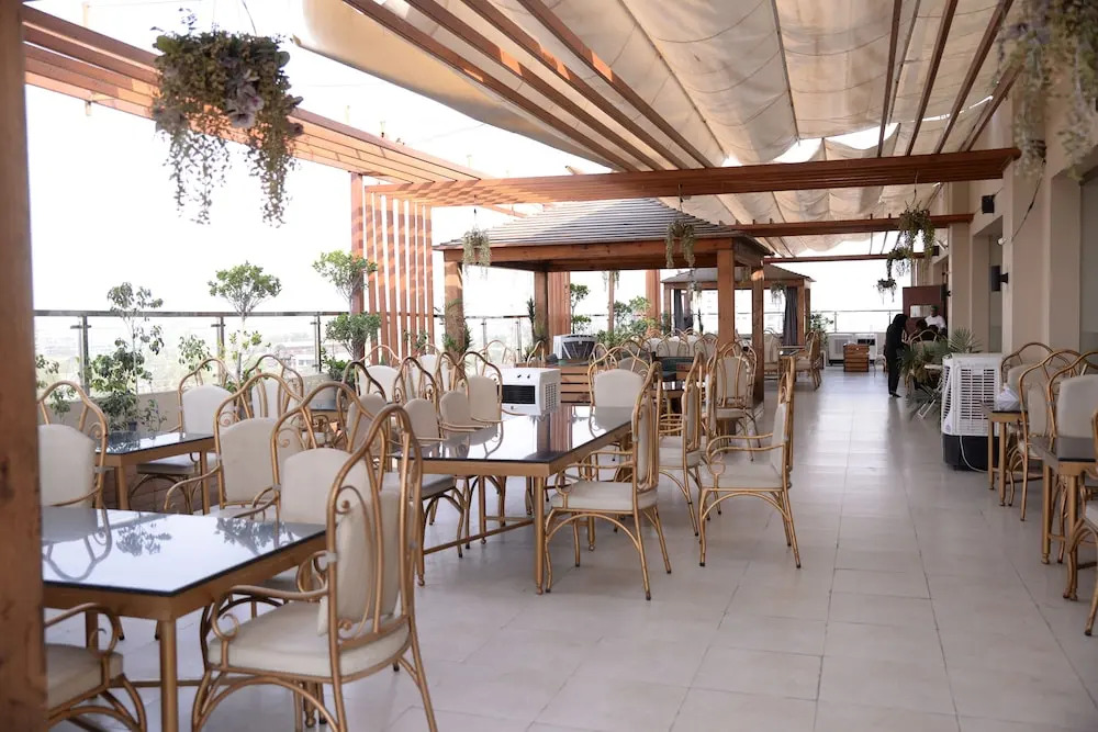 Grand Regent Hotel and Suites