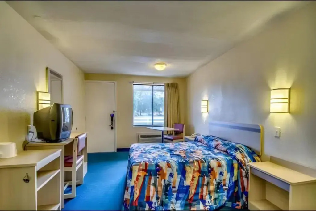 Motel 6 Florence South Carolina