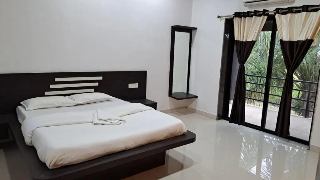 Shivar Garden Resort