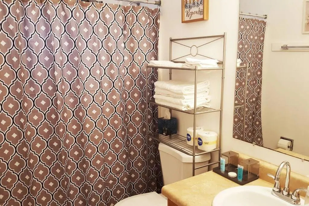Tempe Hot location 2 Bed ASU Cozy Convenient