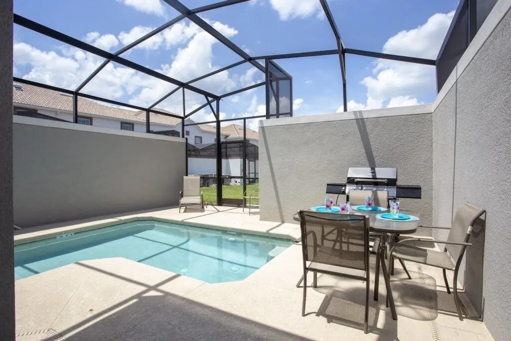 4830rc - Storey Lake 5 Bedroom Townhouse