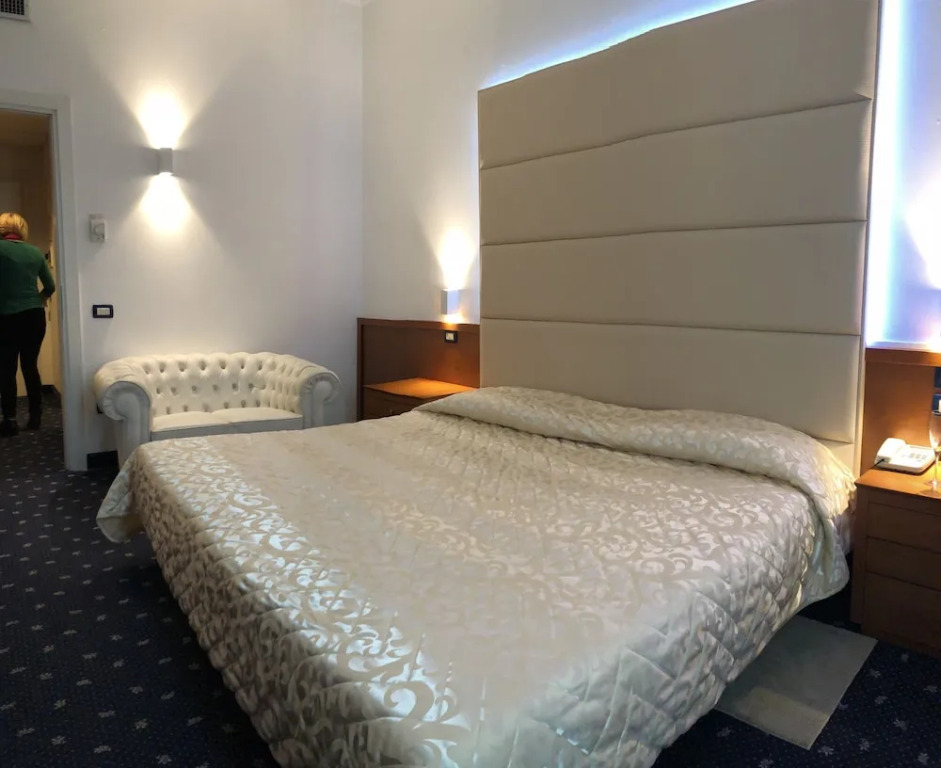 Venice Hotel con Colonnine Elettriche