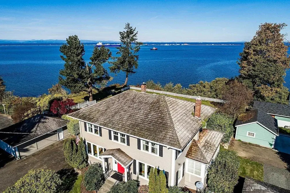 Waterfront Port Angeles Home w/ Harbor Views