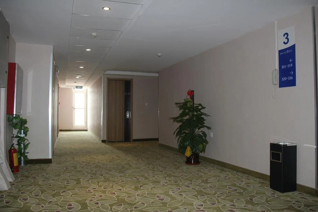 Eaka 365 Hotel Changli Railway Station