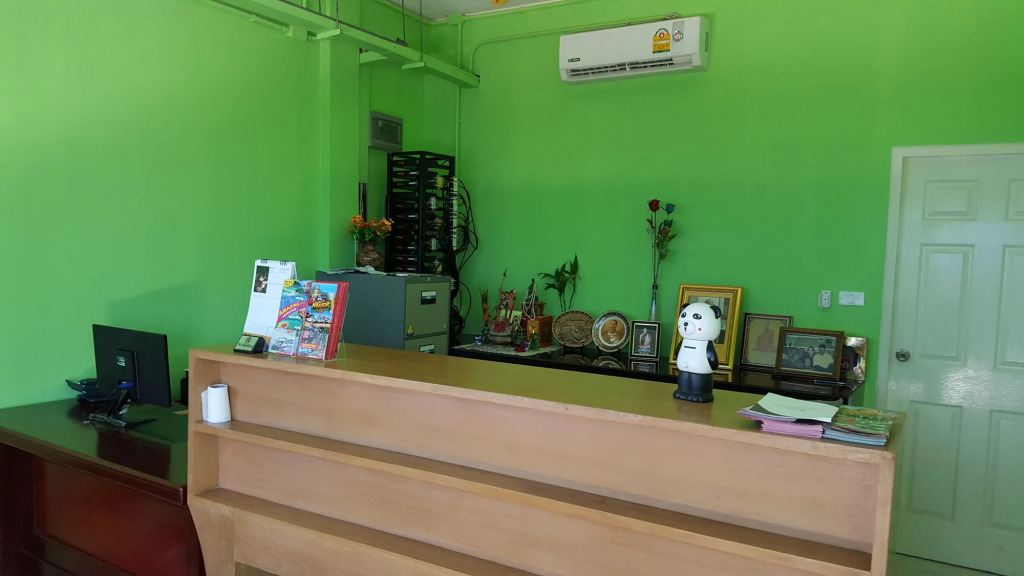 family guesthouse chaweng
