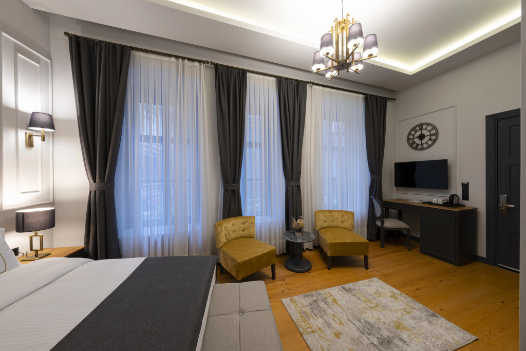 Ferman Port Hotel - Special Category