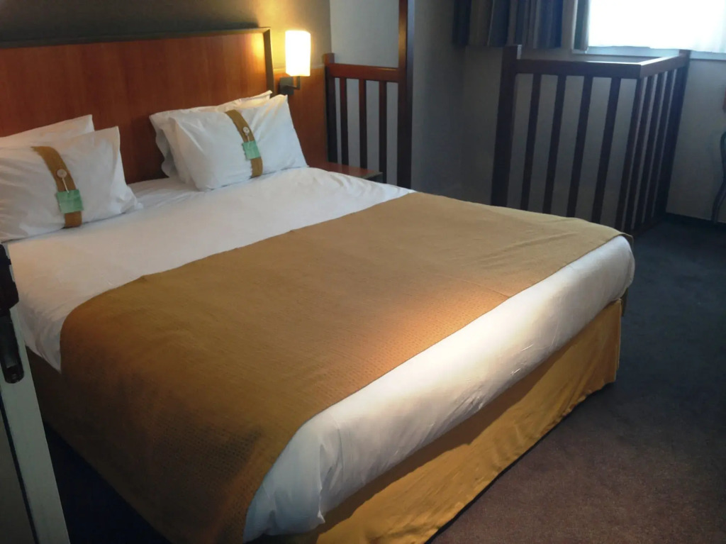 Holiday Inn Calais-Centre by IHG