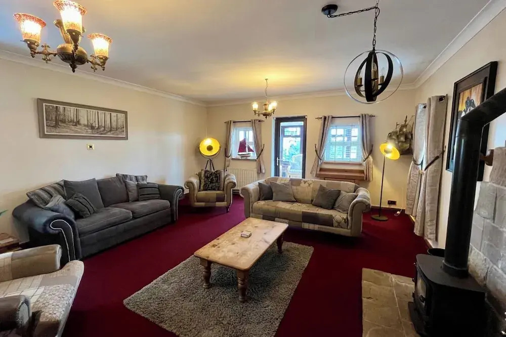 Starshinezzz - Large Farmhouse County Durham
