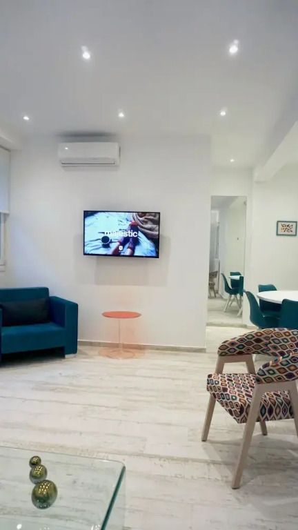Peaceful Urban Oasis Apt in Athens