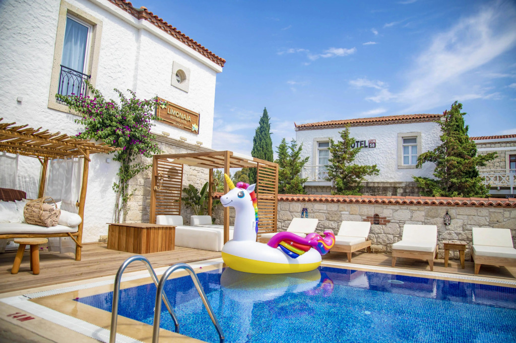 Alaçatı Limonaia Hotel