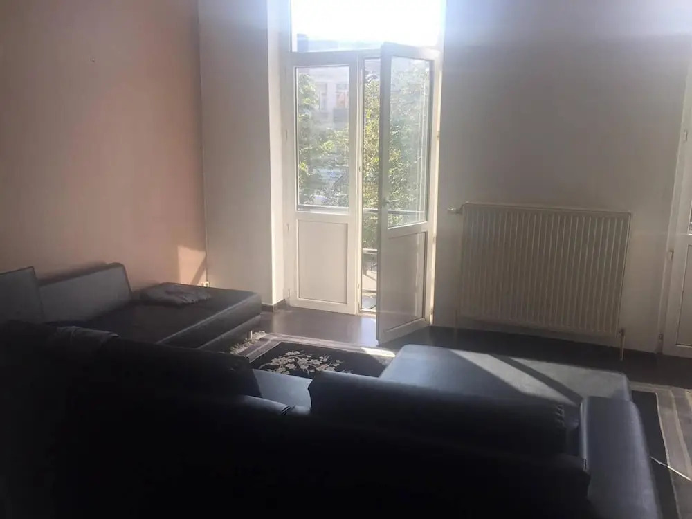 Apartment with One Bedroom in Schaerbeek, with Wonderful City View And Wifi