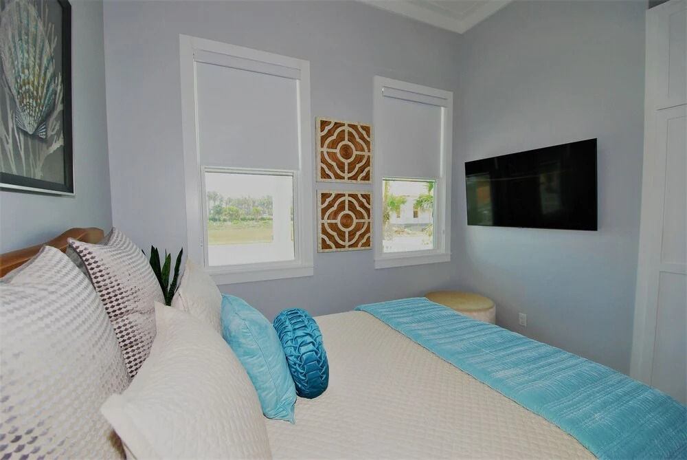Seaglass Cottage - Private Home At The Shores 3 Bedroom Home by RedAwning