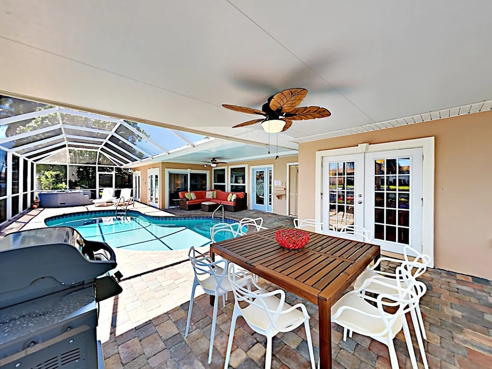 Paradise Found! Direct Gulf Access, Kayaks, Heated Pool, Hot Tub - Sky Palms Villa - Roelens
