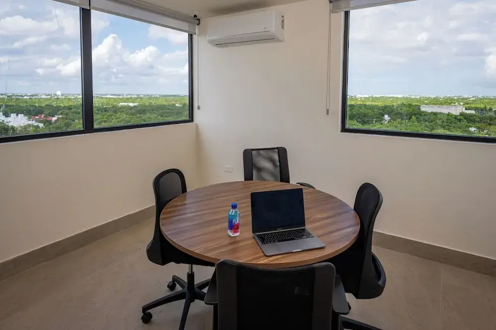 Cumbres Garden luxury apartments - By Aloja RV