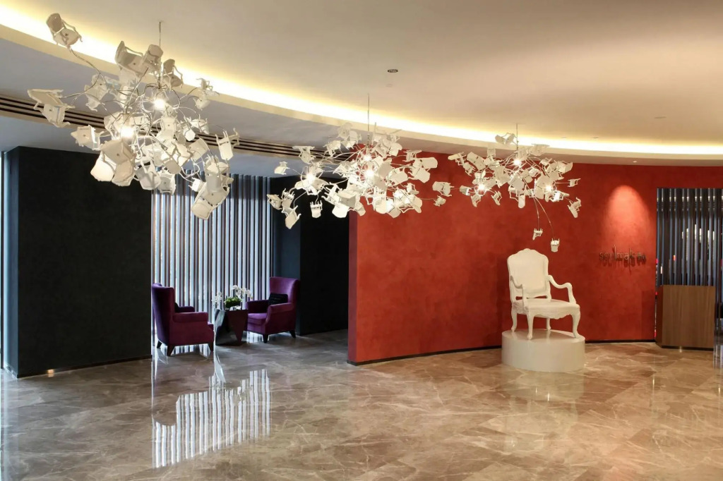 Rhombus Park Aura Chengdu Hotel