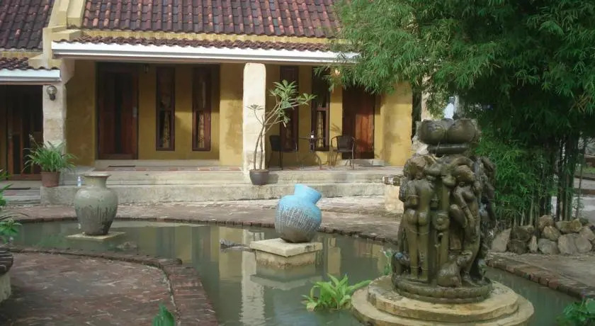 Mandalay Lodge Resort