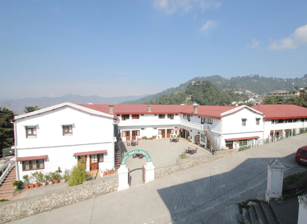 Hotel Himalayan Club