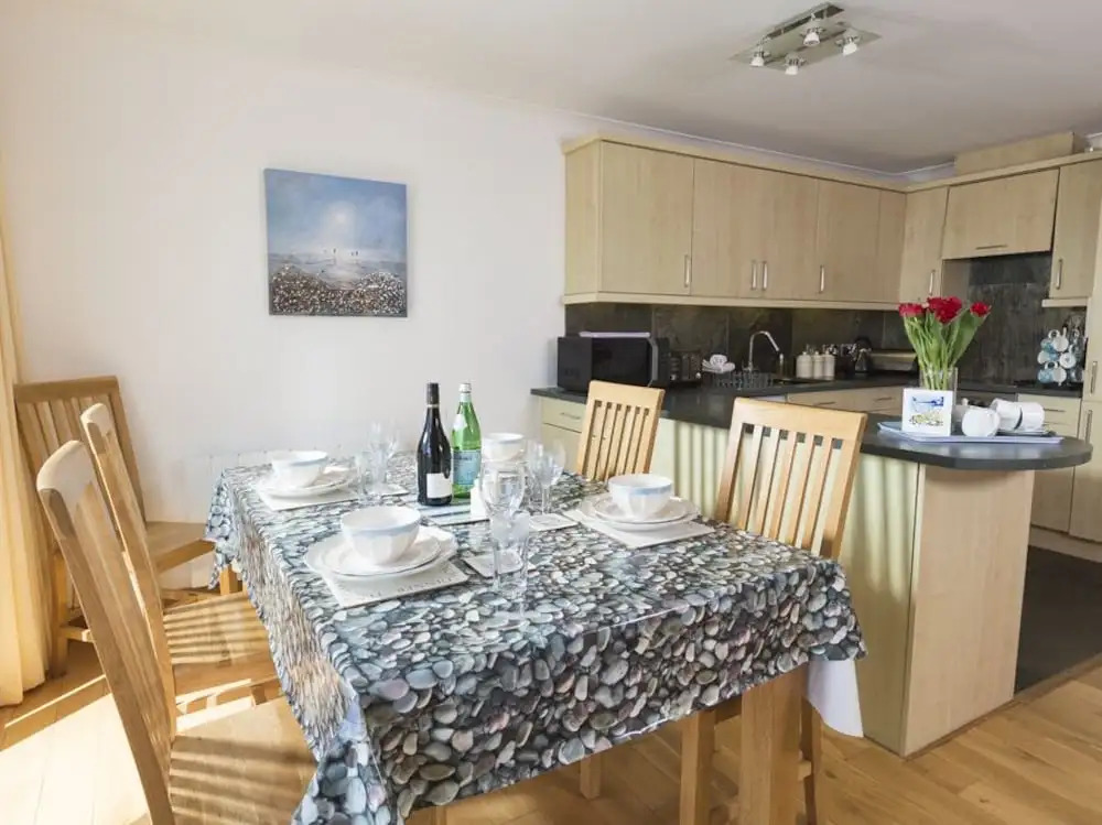 25 Burgh Island Causeway