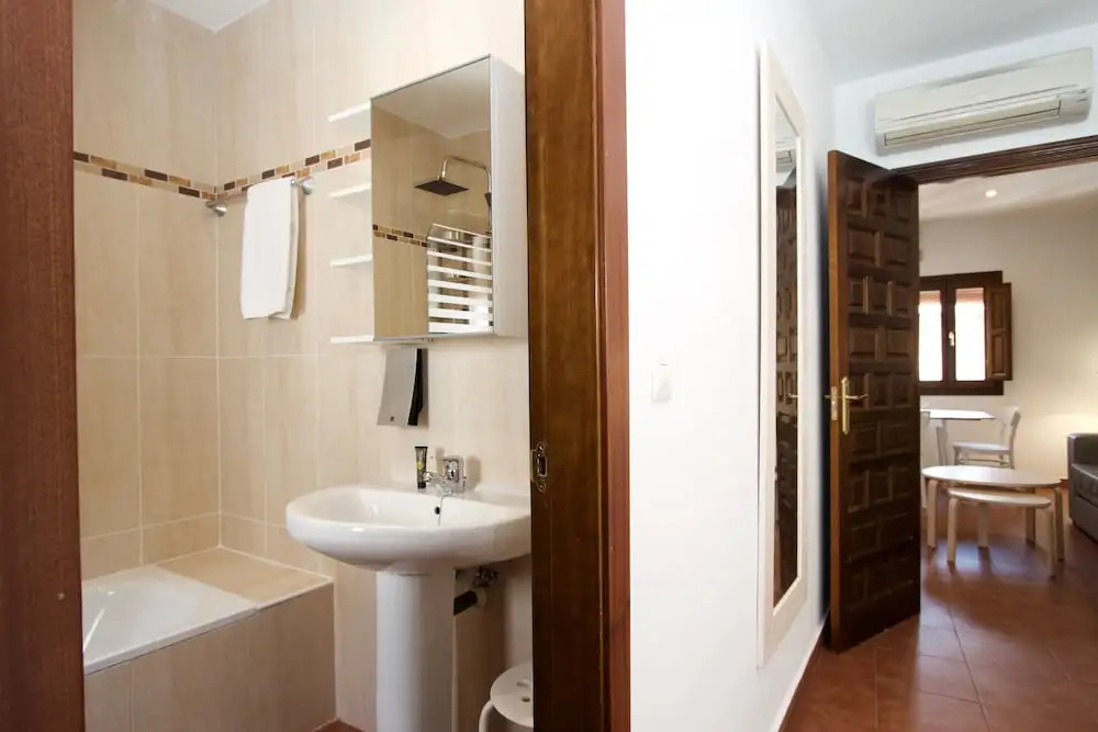 Apartamentos Inside la Corrala