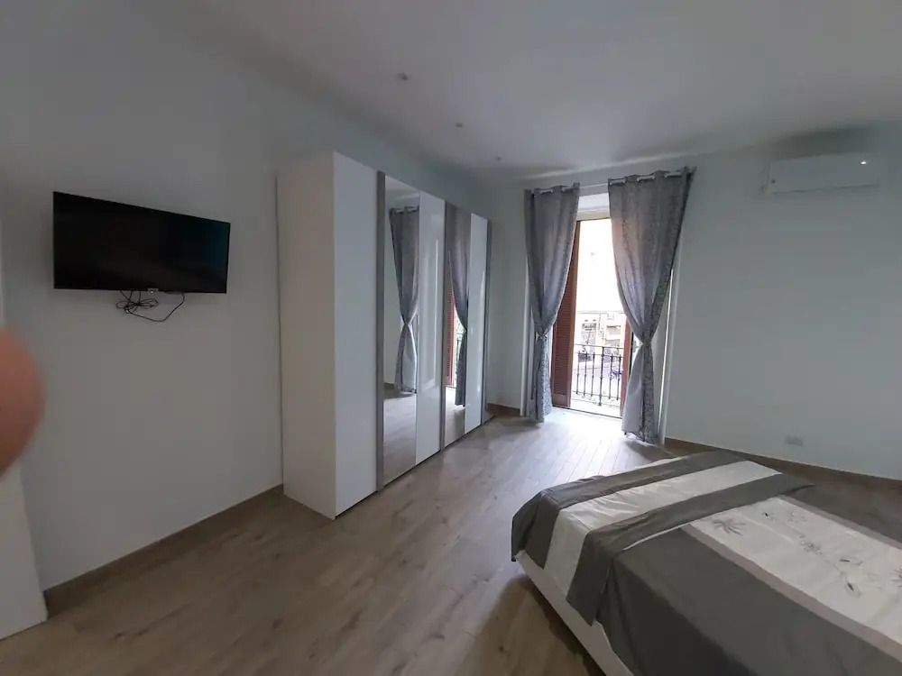 Dormire a Napoli Centro Holiday House