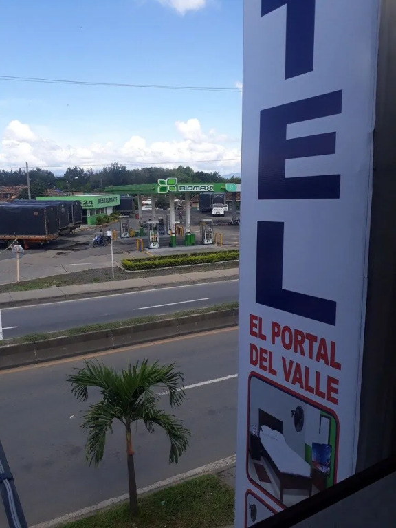 Hotel Portal del Valle
