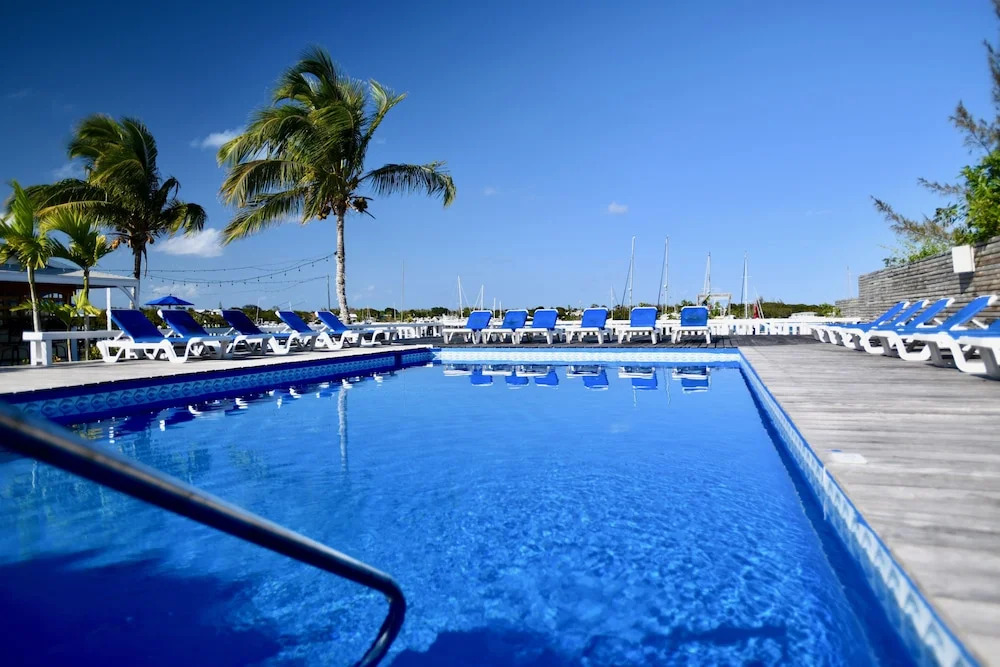 Bluff House Beach Resort & Marina