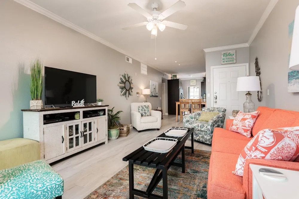 Seawall Condo Unit #626 2 Bedrooms 2 Bathrooms Condo