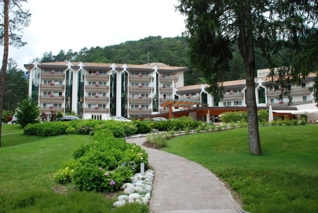 Grand Hotel Terme Di Comano
