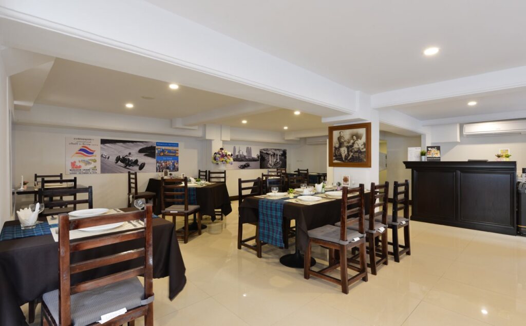 Siam Champs Elyseesi Unique Hotel