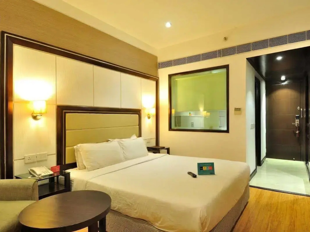 Aavaa Surya Continental Hotel