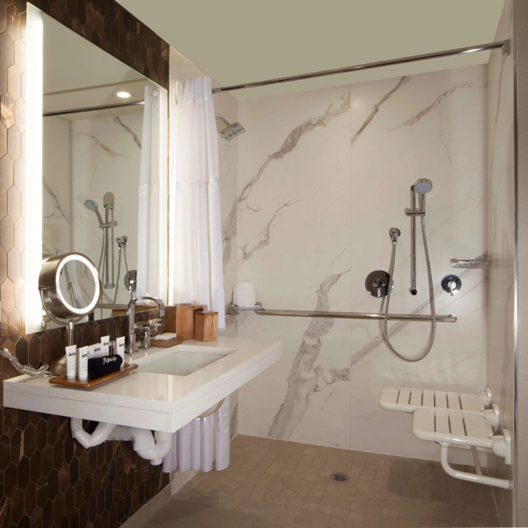 The Porter Portland, Curio Collection By Hilton