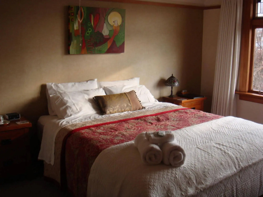 Highway House Boutique B & B