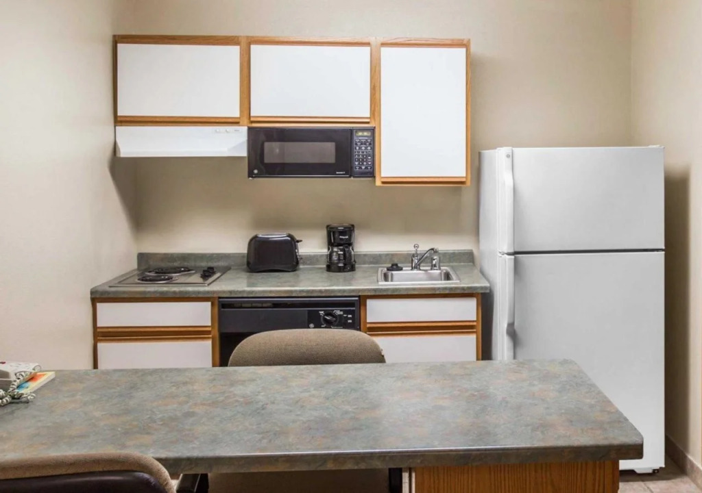MainStay Suites Dubuque at Hwy 20
