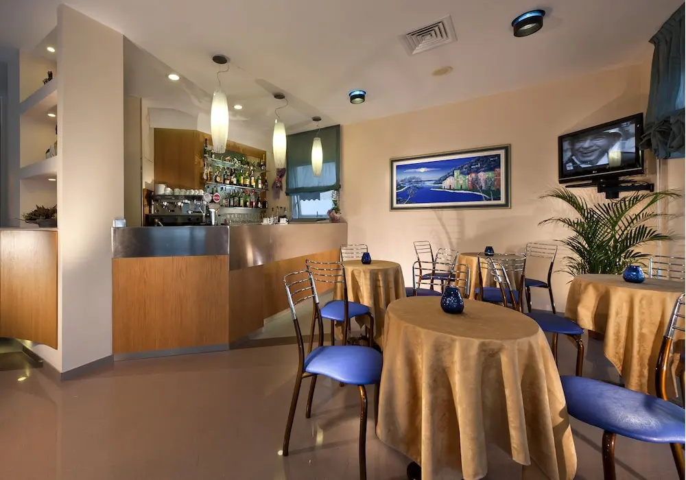 Hotel Paris Resort