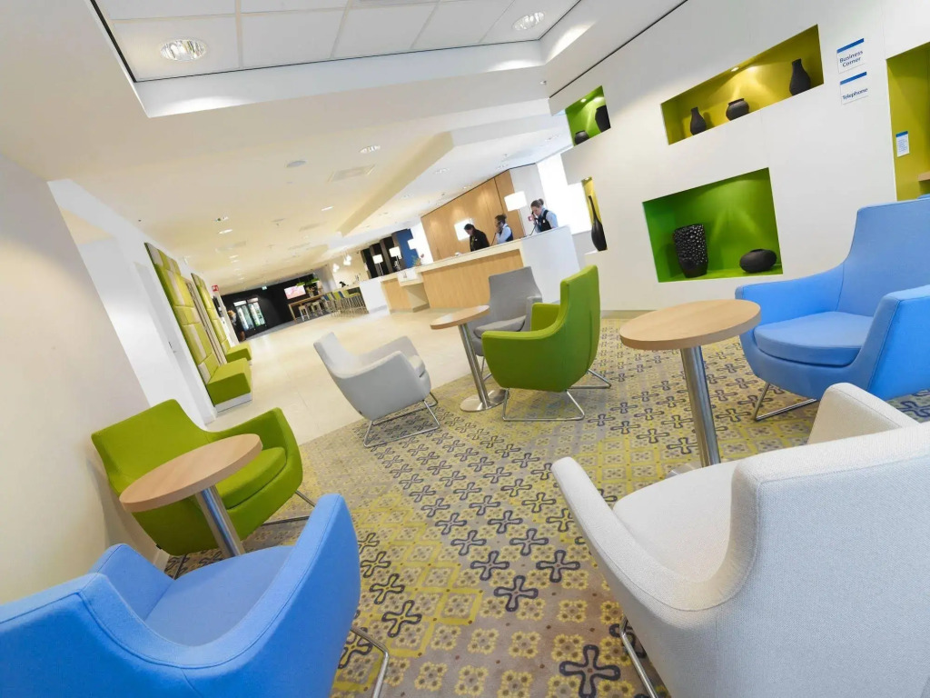Holiday Inn Express Amsterdam Arena Towers by IHG