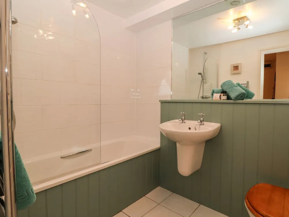 Harbour House Apartment