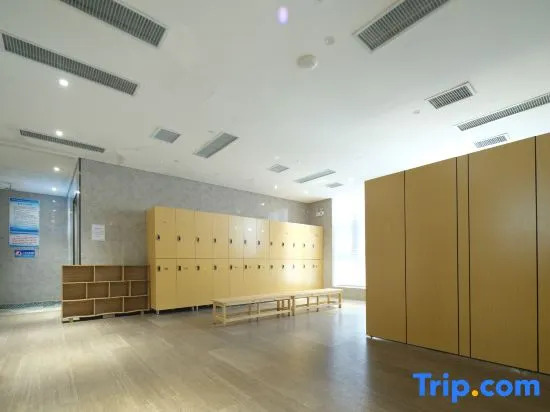 Qianyang  Haitang  Qianhu  Qesort   Hotel