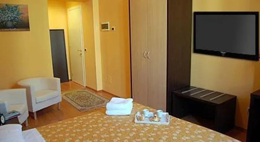 Room4You BB