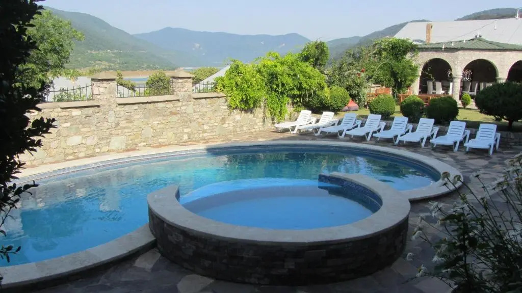 Villa Ananuri