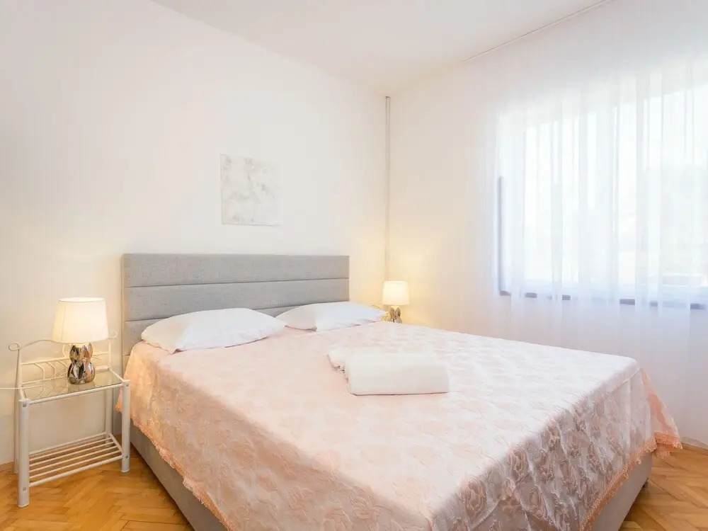 Maris Pula in Pula With 2 Bedrooms and 1 5 Bathrooms