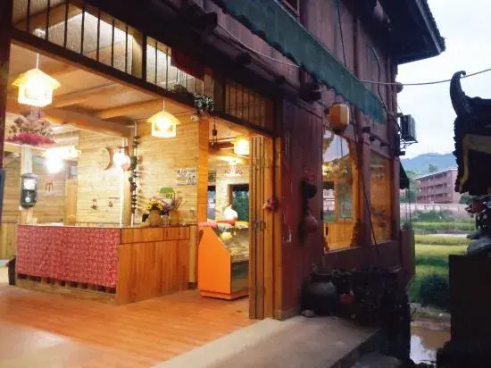 Helongqiao Inn