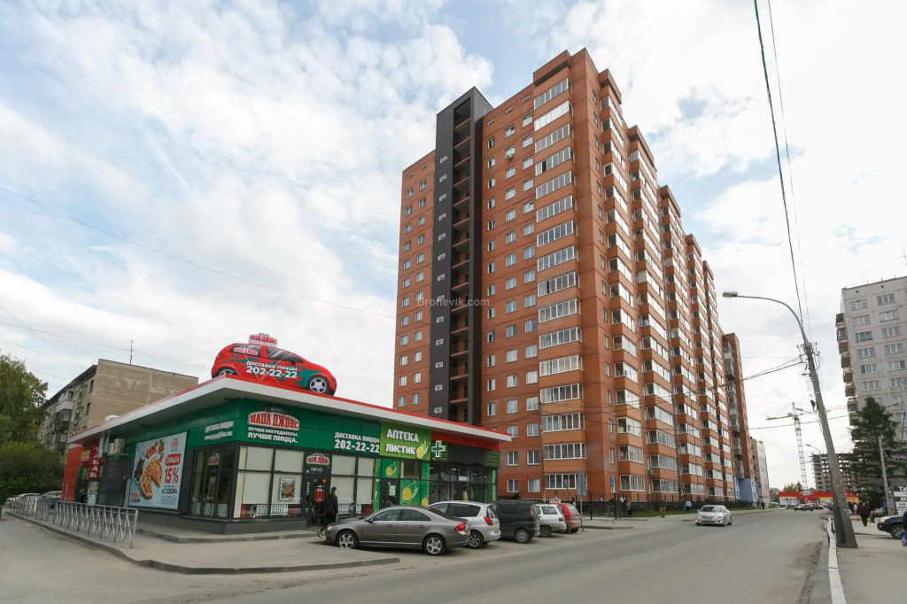 Как дома. Левый берег на Новосибирской