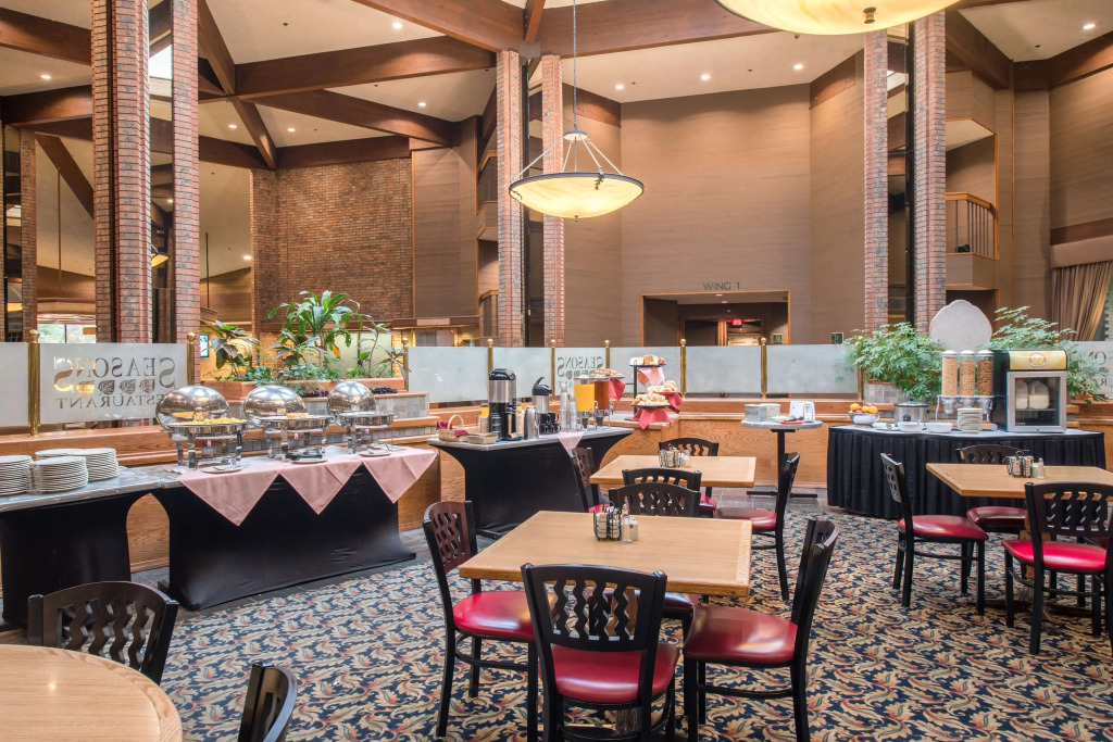 Red Lion Hotel Pasco Airport & Conference Center