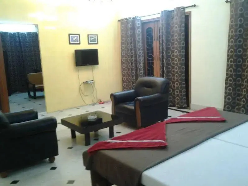 Oindrilla Hospitality Service Apartment CK - 229