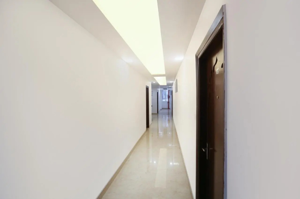 FabHotel Taj Residency