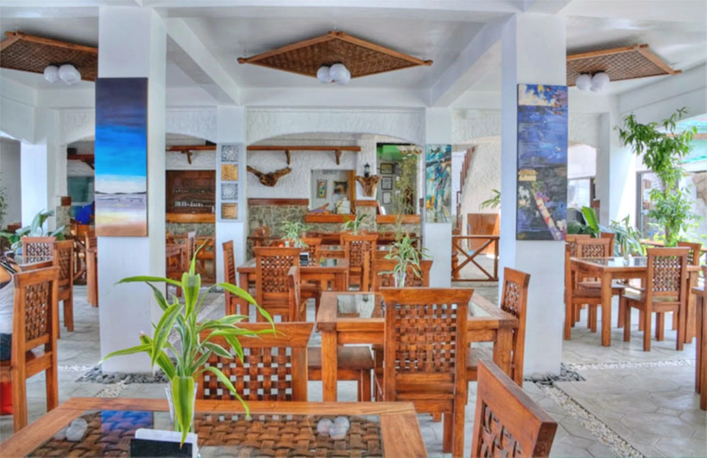 Angelyn's Dive Resort