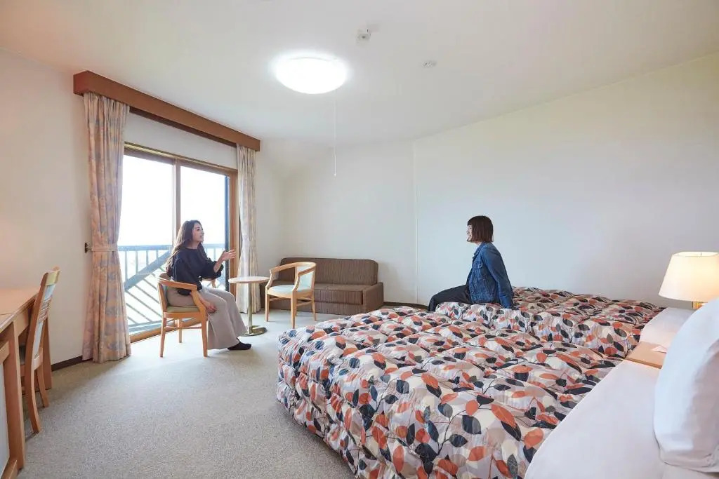 Hotel Familio Sado Aikawa
