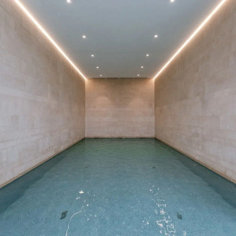Your Perfect Coastal Escape With Swimming Pool